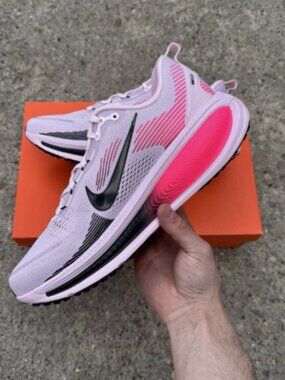 Nike Vomero 18 Pink Foam Hyper Pink Black || "MULTIPLE SIZE
